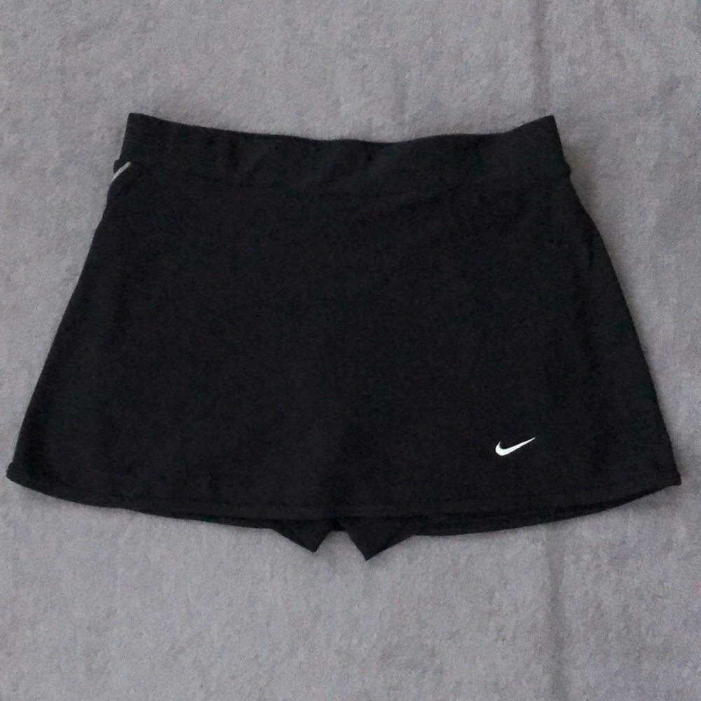 Nike Black FITDRY Athletic Skirt Small